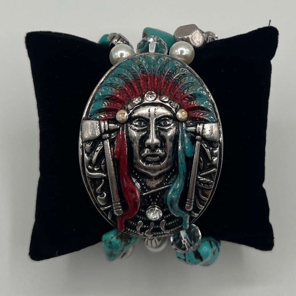 DaVinci Turquoise Pearl Silver Chief Medallion Stretch Bracelet Set